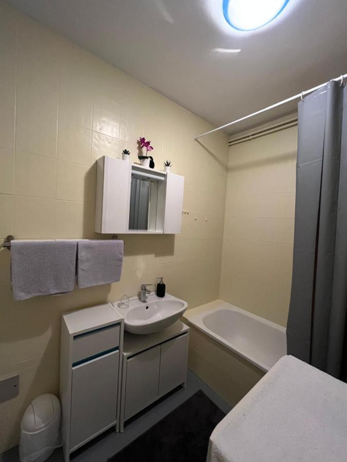 Apartment T&M Zagreb Airport Velika Gorica Luaran gambar
